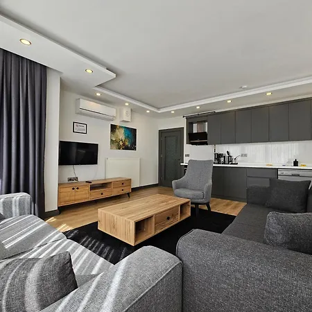 Professionally Maintained, Spacious New Residences Near Lara & Kundu 公寓 安塔利亚