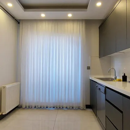 公寓 Professionally Maintained, Spacious New Residences Near Lara & Kundu *